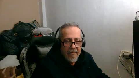 Snapshot of neron401 chatting on 04.21.26 neron401 online show from 04.21.26