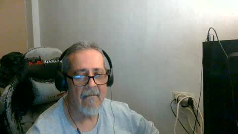 Snapshot of neron401 chatting on 05.05.26 neron401 online show from 05.05.26