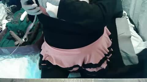 Snapshot of neslihan35 chatting on 02.11.25 neslihan online show from 02.11.25