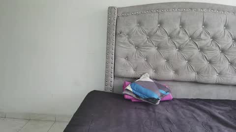 nesuko_kamado online show from 10.27.25