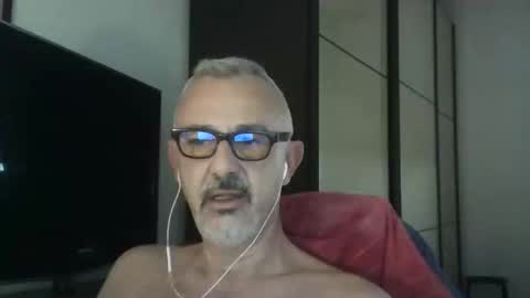 nevenerabis online show from 10.19.25