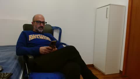 simi online show from 10.12.25