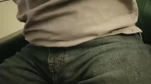 Snapshot of newjackoncam chatting on 10.12.25 newjackoncam online show from 10.12.25