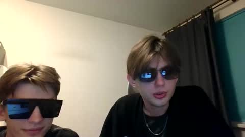 Snapshot of newjerseyboy123 chatting on 11.01.25 newjerseyboy online show from 11.01.25