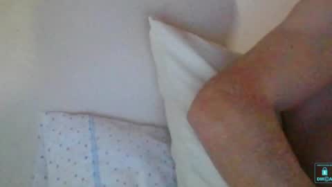 Snapshot of newtyguy90 chatting on 12.29.24 newtyguy90 online show from 12.29.24
