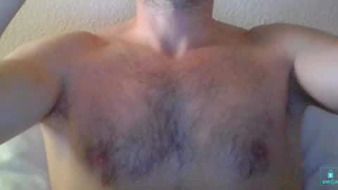 Snapshot of newtyguy90 chatting on 12.30.24 newtyguy90 online show from 12.30.24