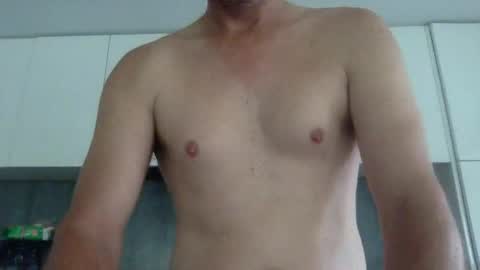 Snapshot of newysub75 chatting on 03.06.25 newysub75 online show from 03.06.25