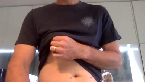 Snapshot of newysub75 chatting on 10.29.25 newysub75 online show from 10.29.25