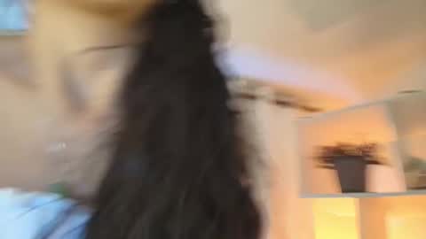 Snapshot of nezo_ chatting on 01.05.25 Angie Instagram angie julianac add me online show from 01.05.25