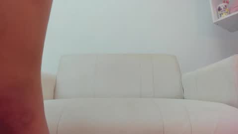 Snapshot of nezo_ chatting on 10.29.25  Angie   Instagram  angie julianac add me online show from 10.29.25