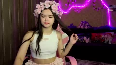 Snapshot of nezo_cutee chatting on 10.24.25 Nezoro online show from 10.24.25