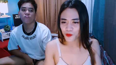 Snapshot of nhicolehollywood chatting on 12.11.24 hottie nicole online show from 12.11.24