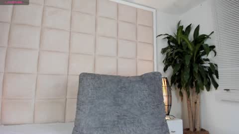 Nia online show from 01.16.25