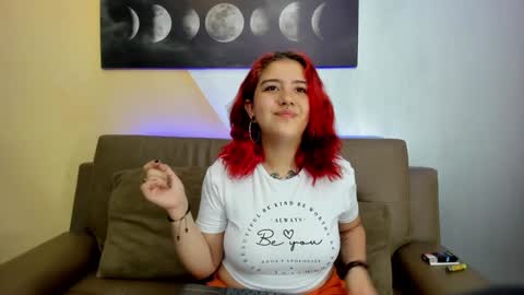 Estefani  online show from 01.02.25