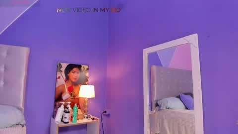 N I A online show from 02.24.25