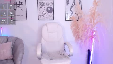 Nia online show from 10.22.25