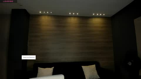 SQUIRTER DOLL    online show from 04.24.26