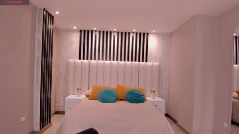 Call me Nia  online show from 09.27.25