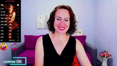 niasmithh online show from 09.27.25