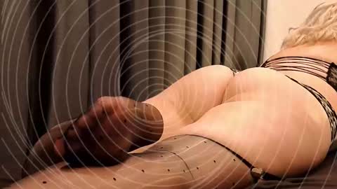 Snapshot of niatonoori chatting on 01.31.26 Kim online show from 01.31.26