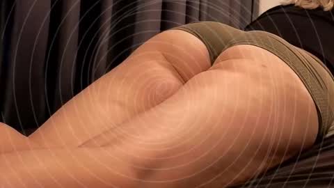 Snapshot of niatonoori chatting on 02.20.26 Kim online show from 02.20.26