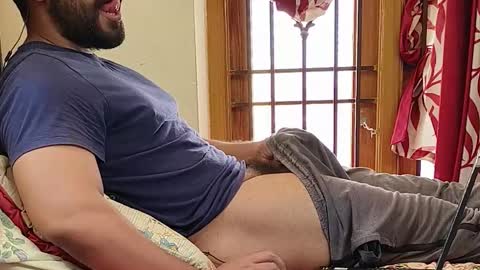 Snapshot of nice_guy_4u_ chatting on 05.19.26 Robin online show from 05.19.26