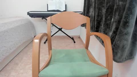 Sfora online show from 10.28.25