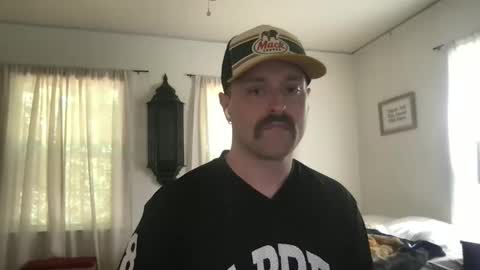 NiceButtNiceGuy online show from 04.01.26