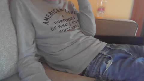 Snapshot of niceguyandrew chatting on 03.09.25 Andrew online show from 03.09.25