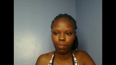 Snapshot of nicely_spiced chatting on 12.05.25 nicely_spiced online show from 12.05.25