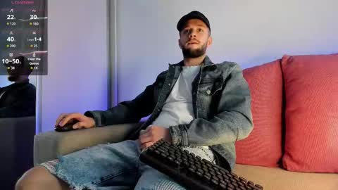 Snapshot of nicholassx chatting on 09.25.25 Nicholassx online show from 09.25.25