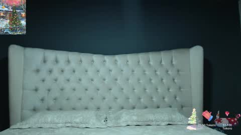 Snapshot of nichole_bree chatting on 12.03.24 Nichole online show from 12.03.24