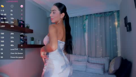 Snapshot of nichole_bree chatting on 01.31.25 Nichole online show from 01.31.25