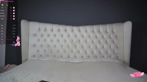 Snapshot of nichole_bree chatting on 03.07.25 Nichole online show from 03.07.25