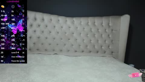 Snapshot of nichole_bree chatting on 09.22.25 Nichole online show from 09.22.25