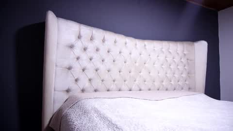 Snapshot of nichole_bree chatting on 10.16.25 Nichole online show from 10.16.25