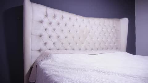 Snapshot of nichole_bree chatting on 10.20.25 Nichole online show from 10.20.25