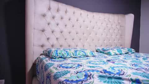 Nichole online show from 11.02.25