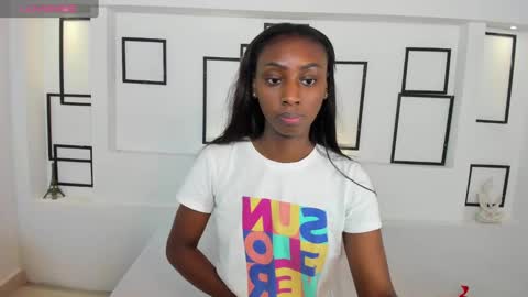 Nichol Scully online show from 12.19.24