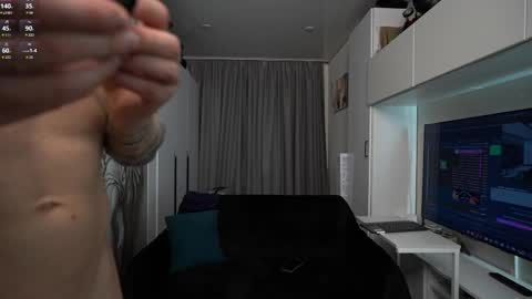 nick_howlenxx online show from 04.16.26