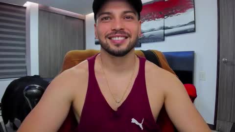 Snapshot of nick_klaus chatting on 10.25.25 Nick Klaus online show from 10.25.25