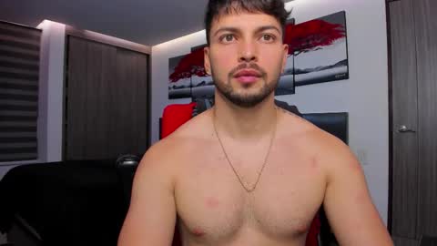 Snapshot of nick_klaus chatting on 10.29.25 Nick Klaus online show from 10.29.25