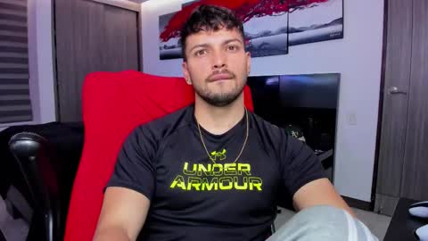 Snapshot of nick_klaus chatting on 10.30.25 Nick Klaus online show from 10.30.25