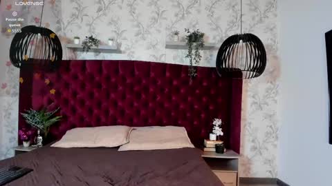 Snapshot of nick_torn chatting on 09.20.25 Nick  online show from 09.20.25