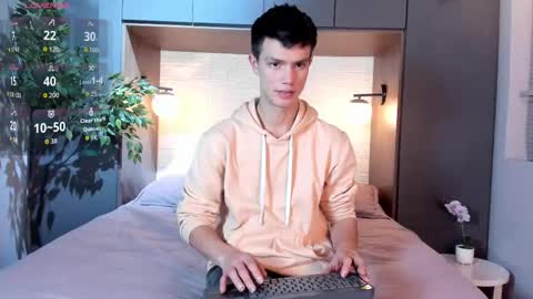 Snapshot of nick_torn chatting on 09.27.25 Nick  online show from 09.27.25