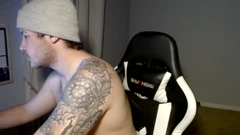 Snapshot of nickandmeg chatting on 01.02.25 Cakedcouple OF - Yourtattedcutie qurlynfit online show from 01.02.25