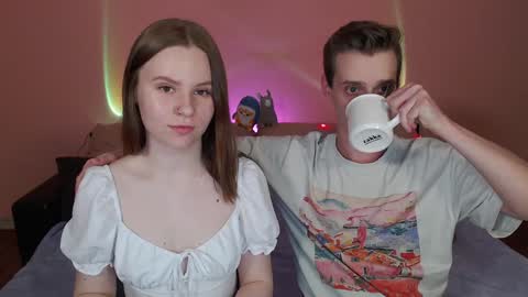 Snapshot of nickandmolly chatting on 01.15.25 nick and molly online show from 01.15.25