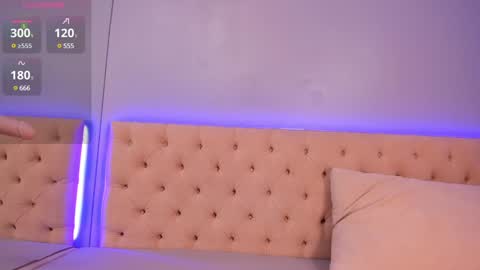 Nickie online show from 12.13.24