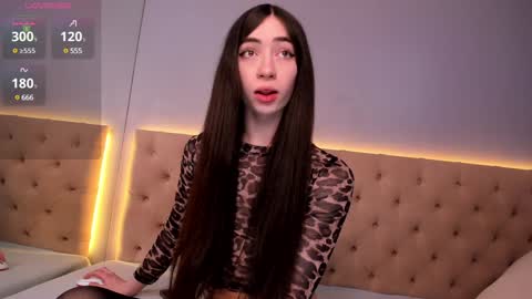 Nickie online show from 12.19.24