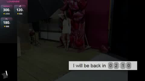 Nickie online show from 01.03.25